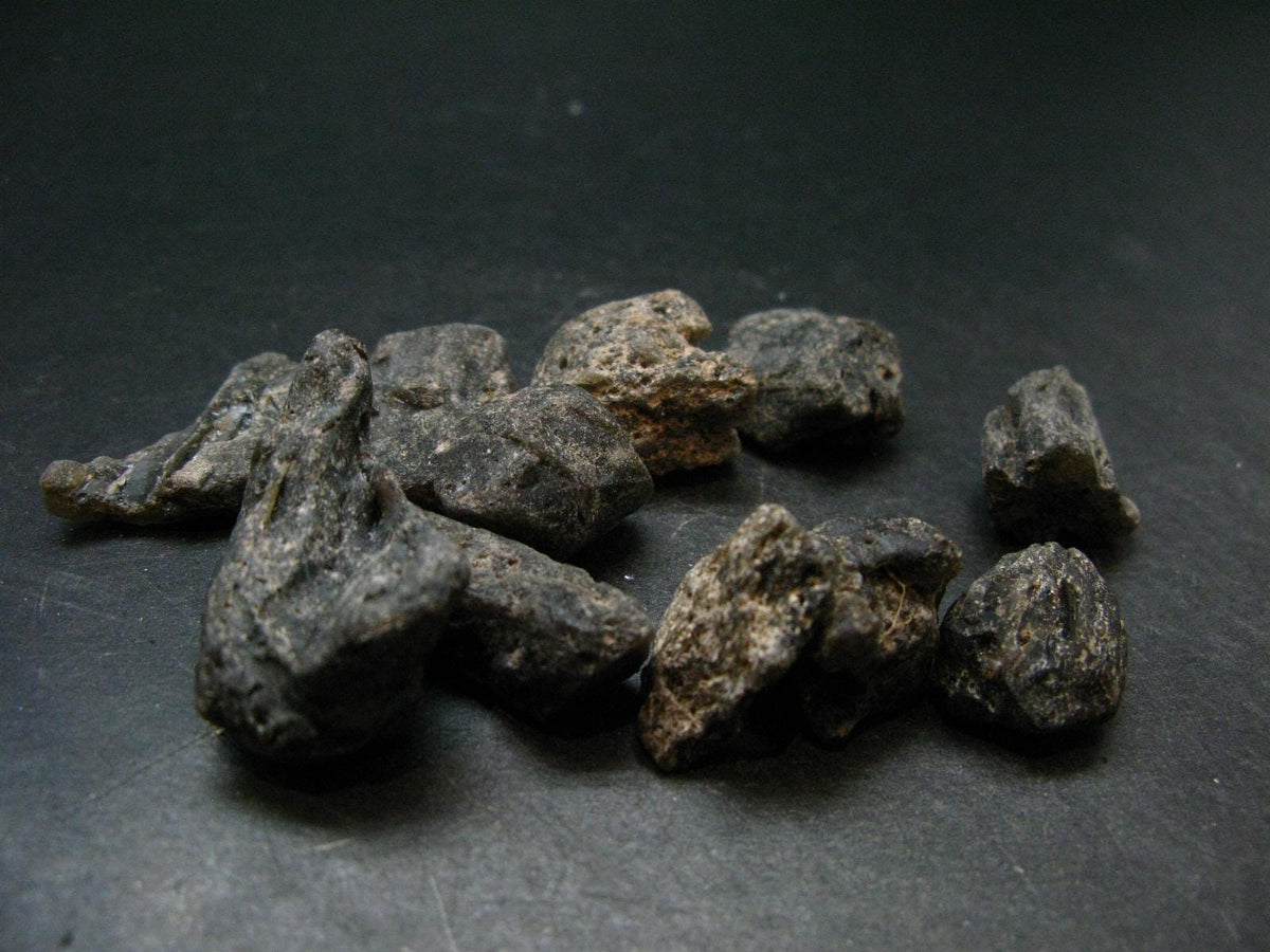 Lot of 10 Rare Darwin Glass Tektite Pleistocene Pieces From Australia - 42.67 Grams