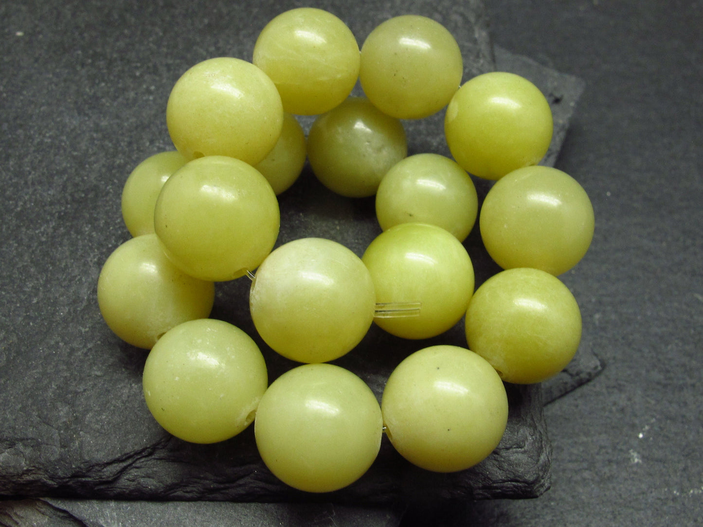 Healerite Serpentine Genuine Bracelet ~ 7 Inches ~ 12mm Round Beads