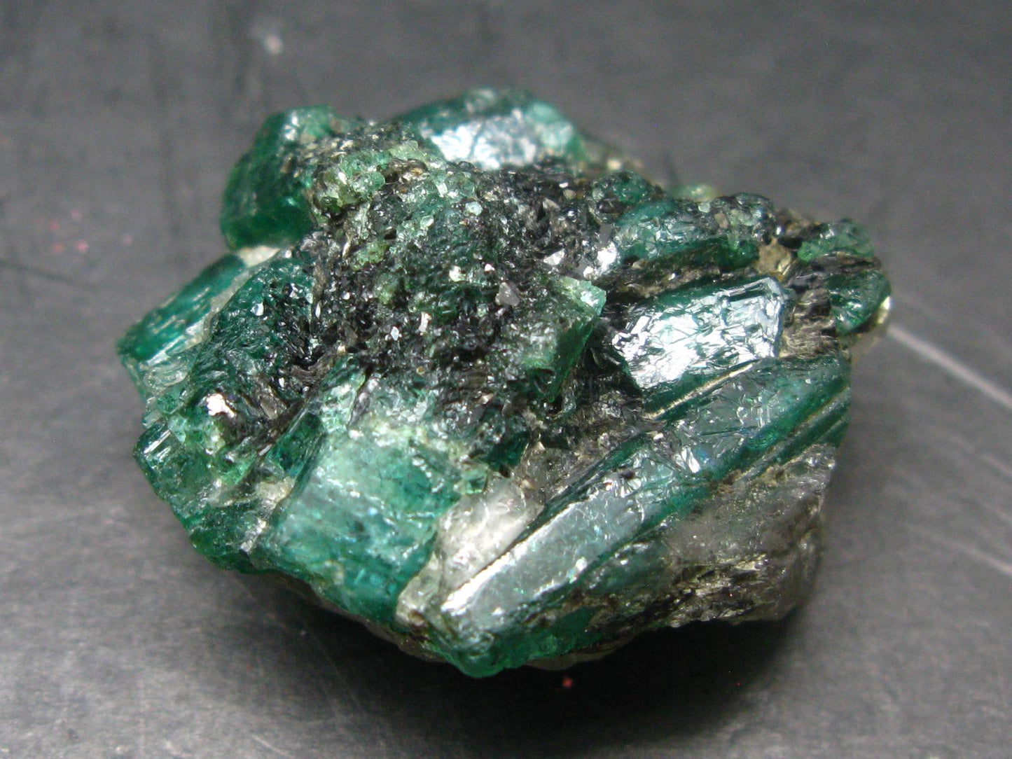 Gem Emerald Beryl Cluster From Madagascar - 21.72 Grams - 1.4"