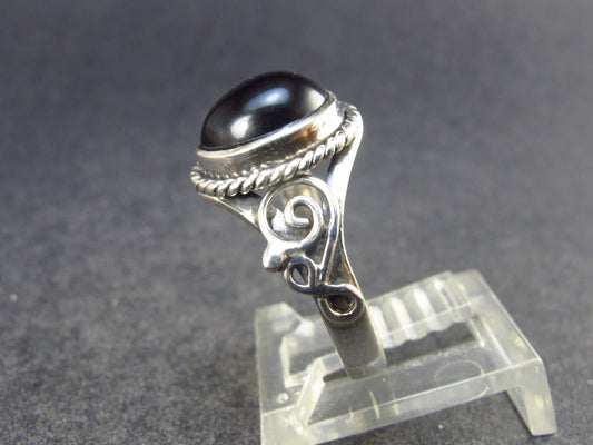 Black Onyx Sterling Silver Ring - Size 7.5 - 3.07 Grams