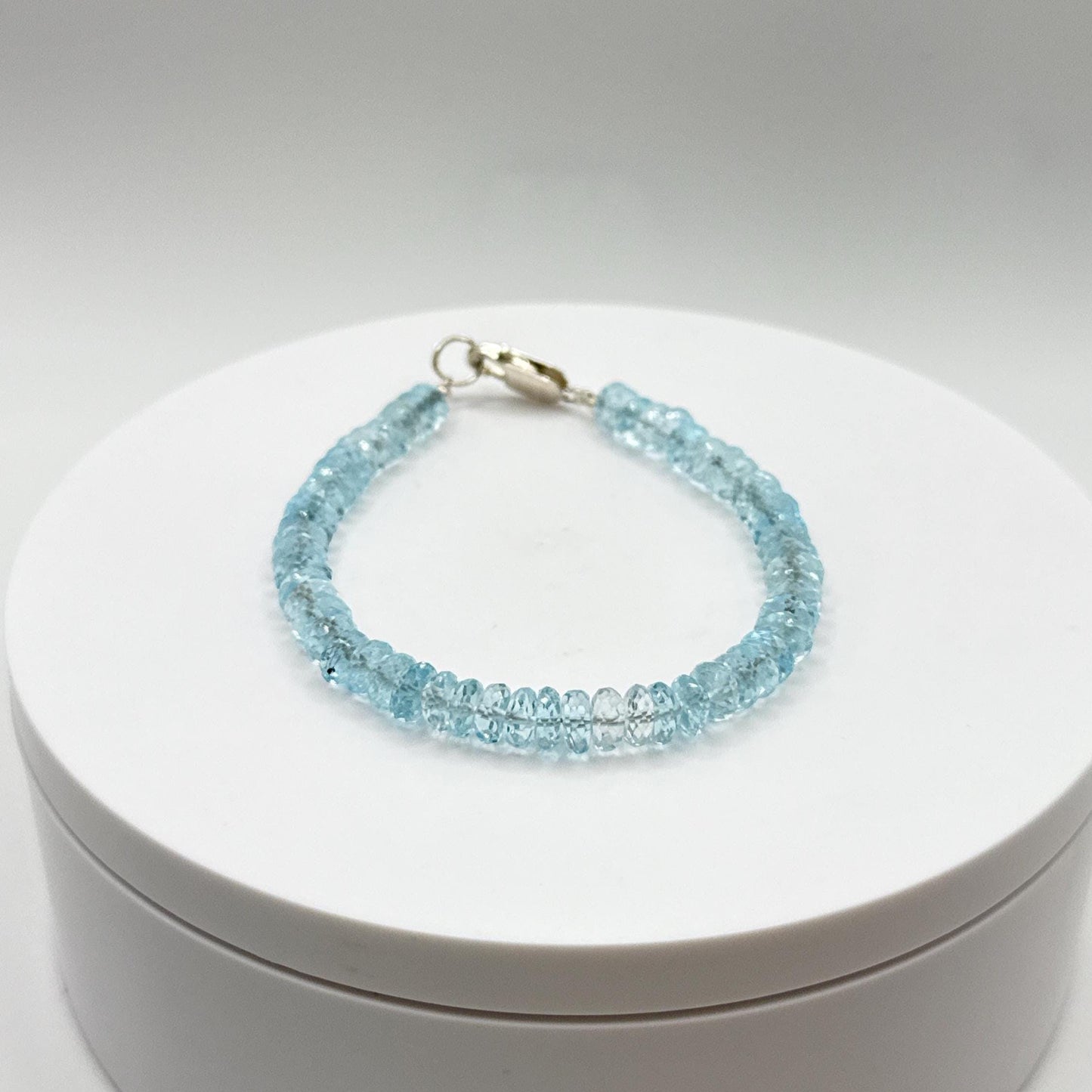 Sky Blue Topaz Rondelle Bracelet – Natural Faceted Gemstone, Sterling Silver Clasp - 13.04 Grams