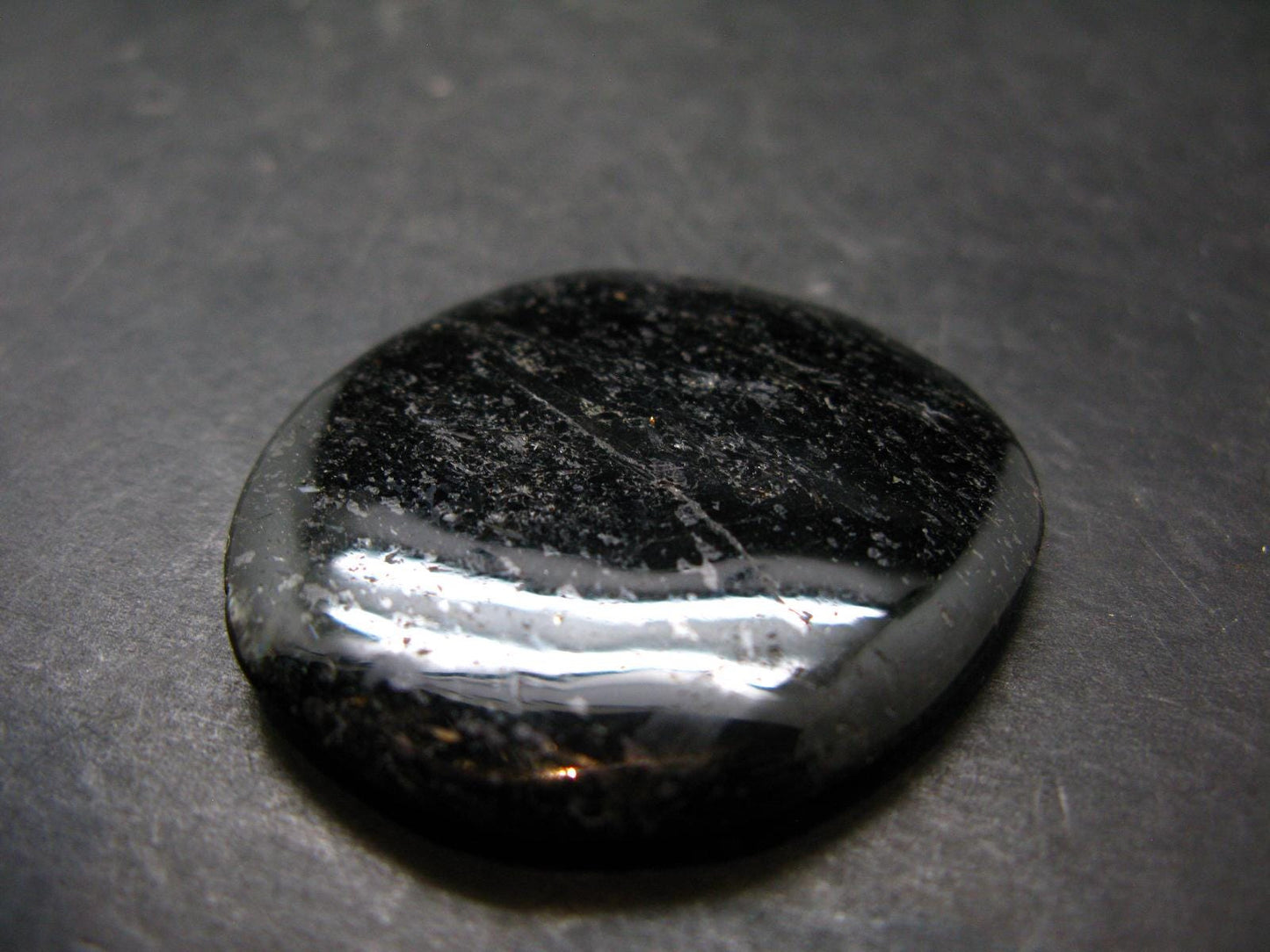 Rare Nuumite Nuummite Tumbled Stone From Greenland - 25.64 Grams - 1.7"