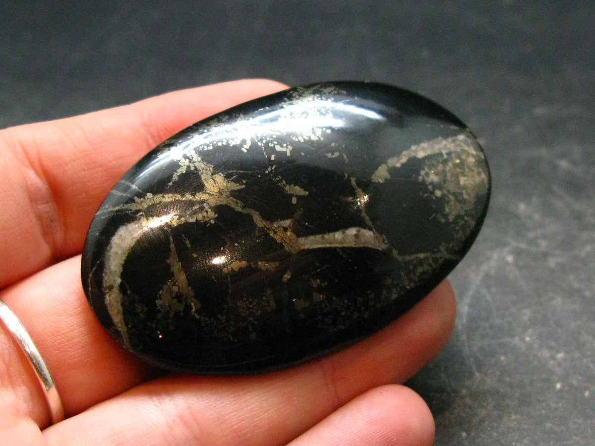 Healers Gold Tumbled Stone From USA - 2.1" - 36.96 Grams