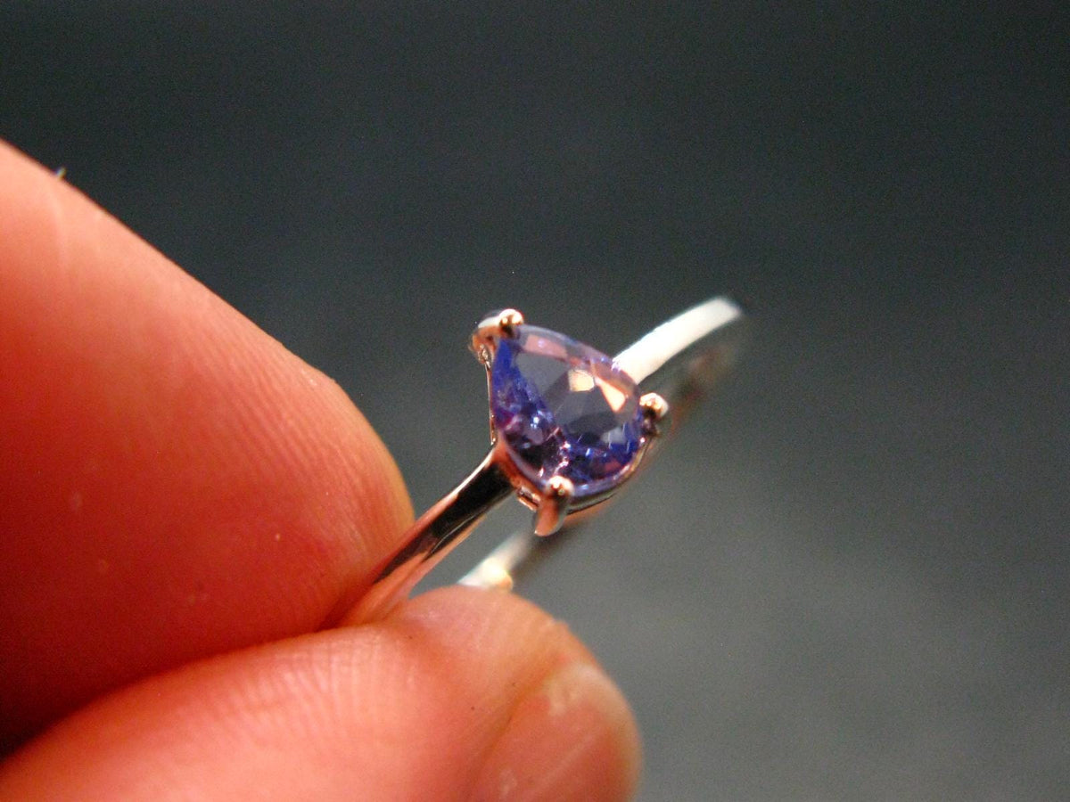 Tanzanite (Zoisite) Sterling Silver Ring - 0.94 Grams - Size 7