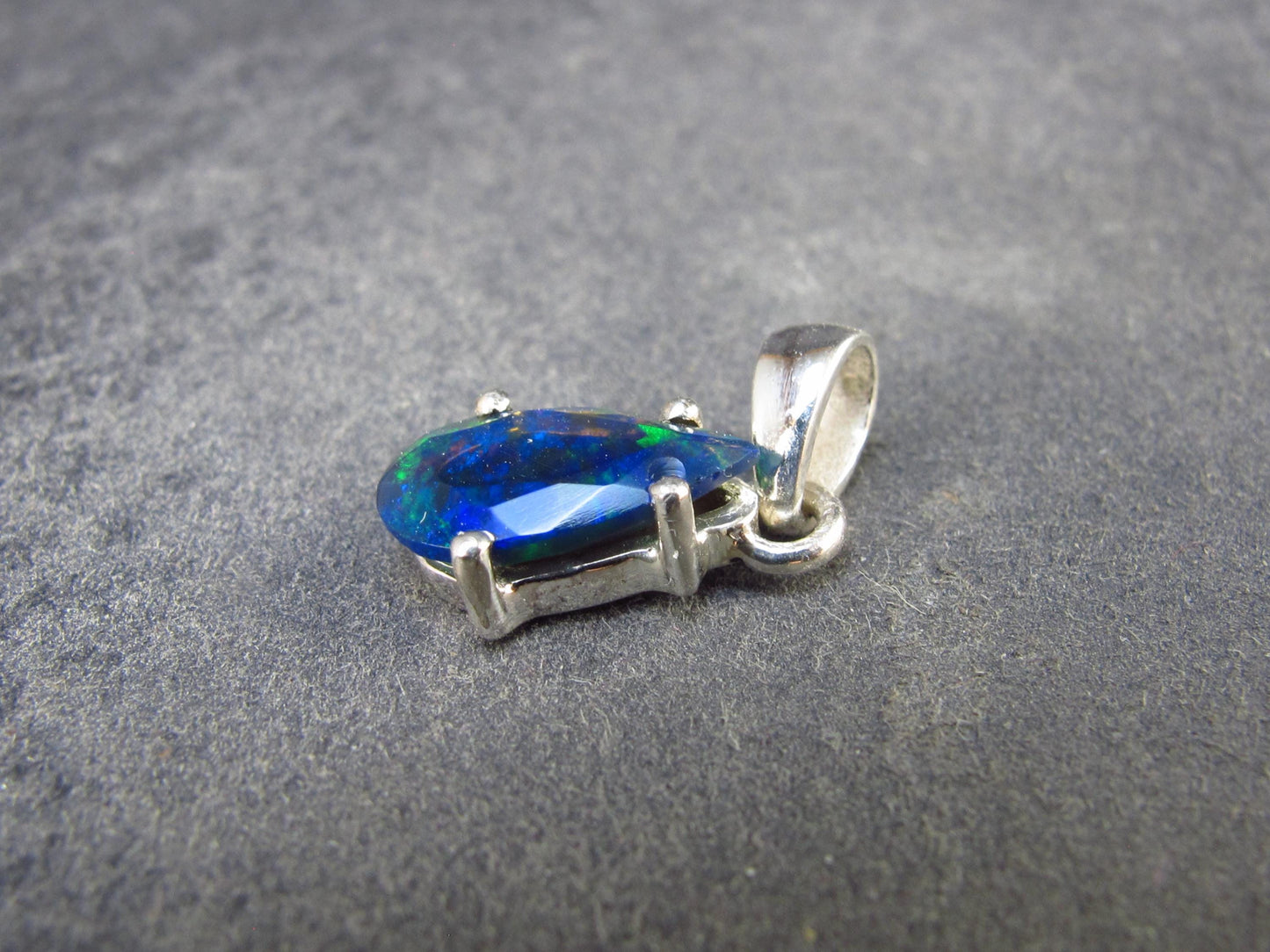 Rare Black Opal Sterling Silver Pendant from Australia - 0.7" - 0.99 Grams