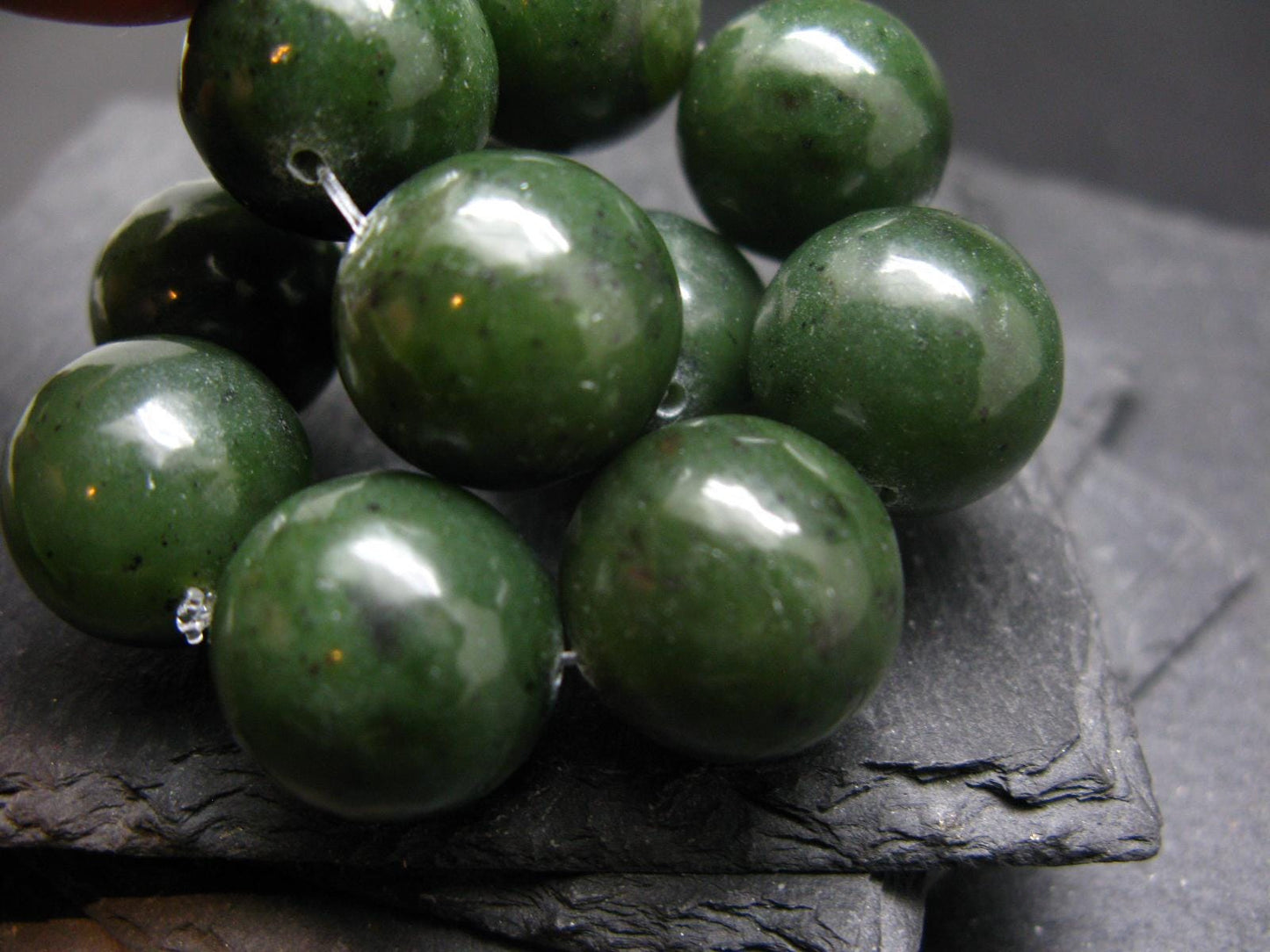 Jade Nephrite Genuine Bracelet ~ 7 Inches ~ 18mm Round Beads