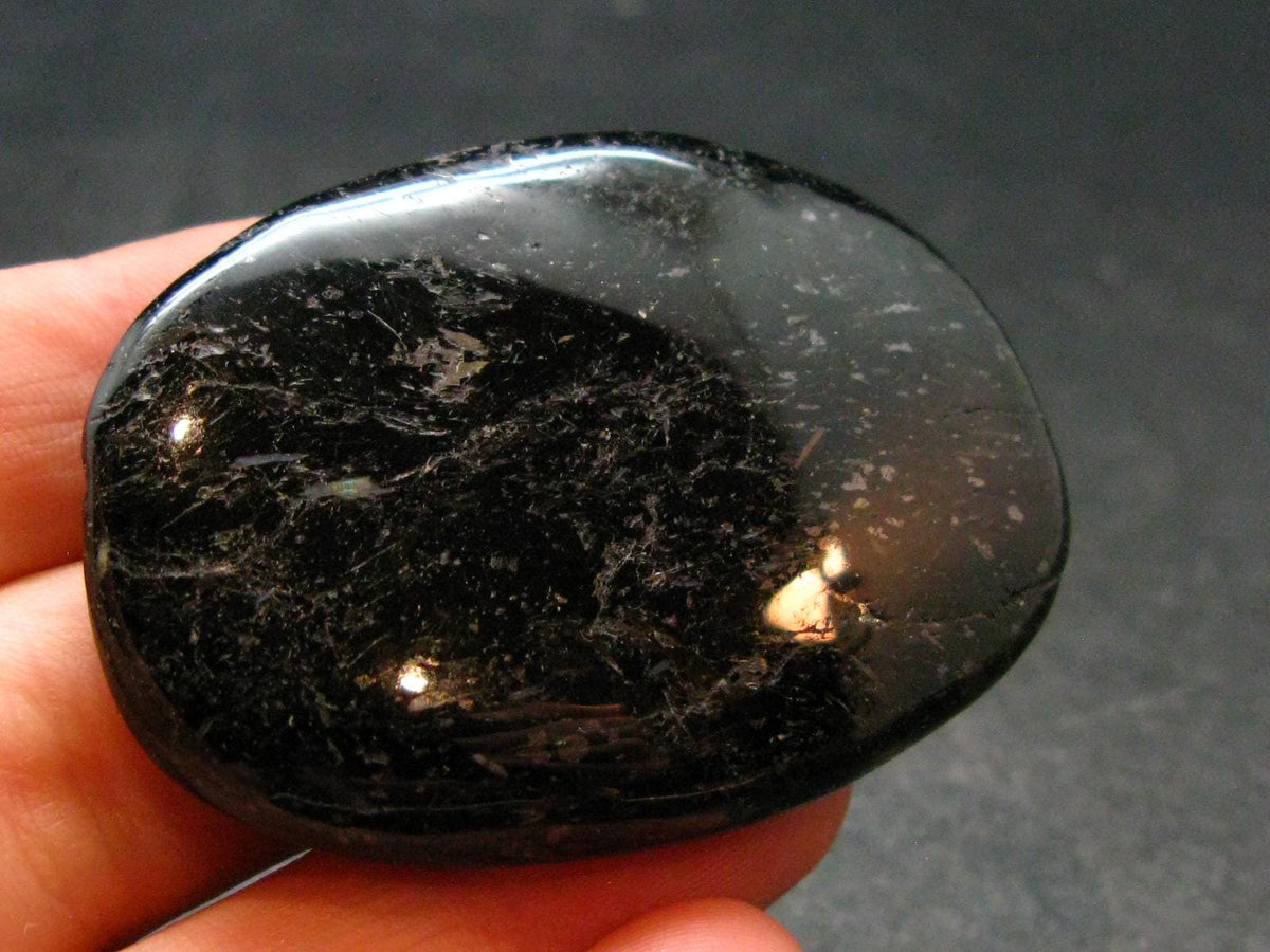 Rare Nuumite Nuummite Tumbled Stone From Greenland - 28.73 Grams - 1.9"