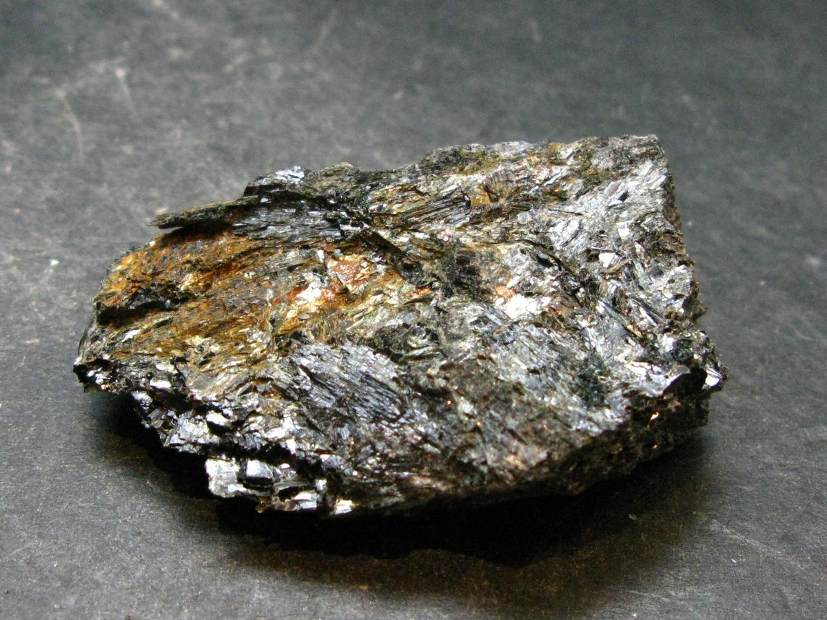 Rare Nuumite Nuummite Raw Piece From Greenland - 45.06 Grams - 2.1"