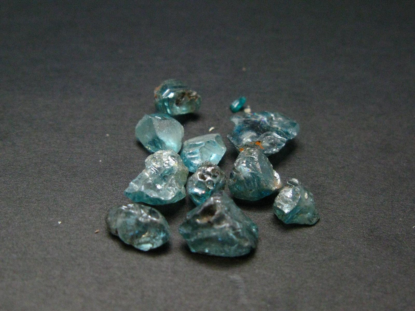 Lot of 10 Blue Zircon Crystals From Cambodia - 33.45 Carats