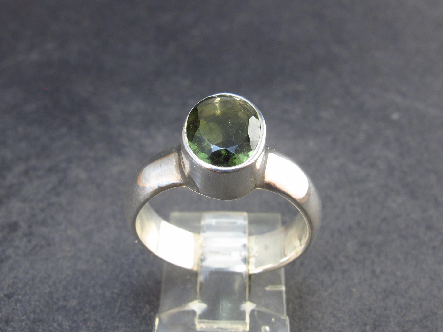 Moldavite Tektite Facetted Silver Ring from Czech Republic - Size 9 - 6.21 Grams