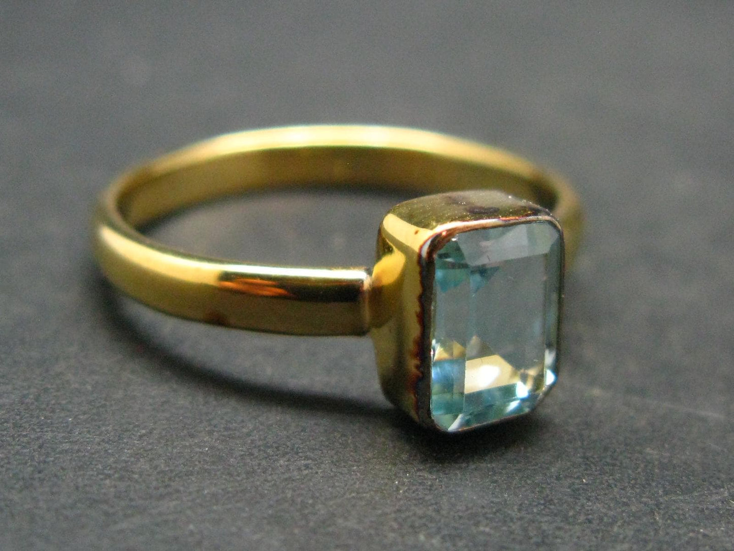 Natural Blue Topaz Sterling Silver Gold Plated Ring - 3.51 Grams - Size 11