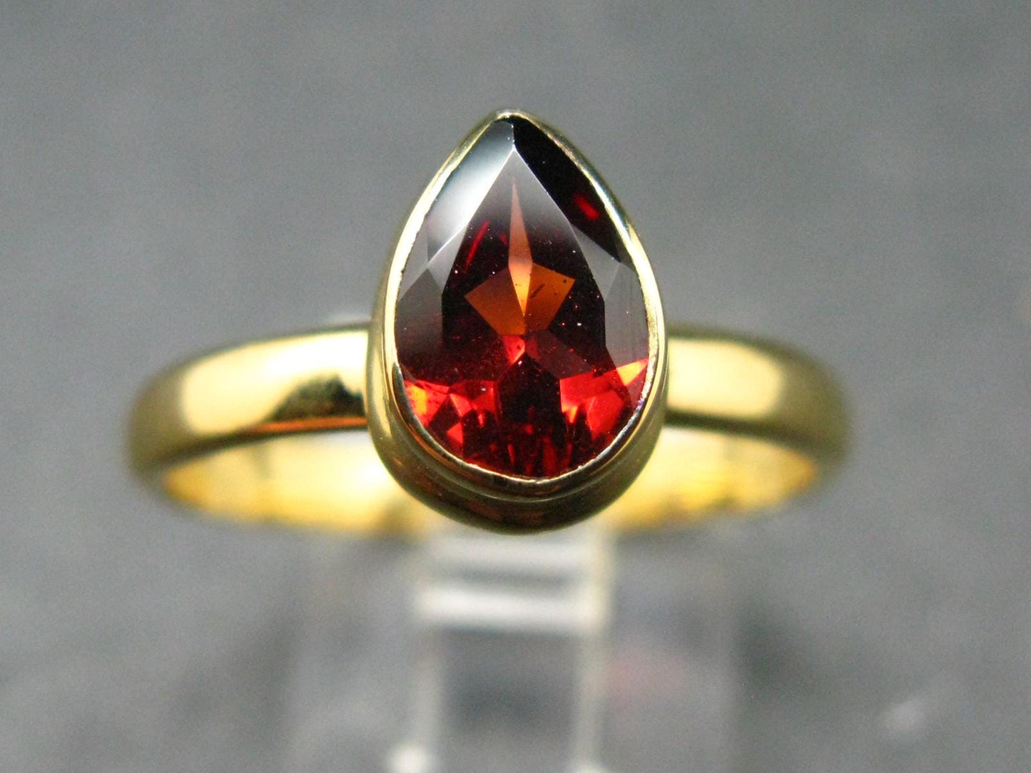 Red Garnet Gold Plated Sterling Silver Ring - Size 10 - 3.38 Grams