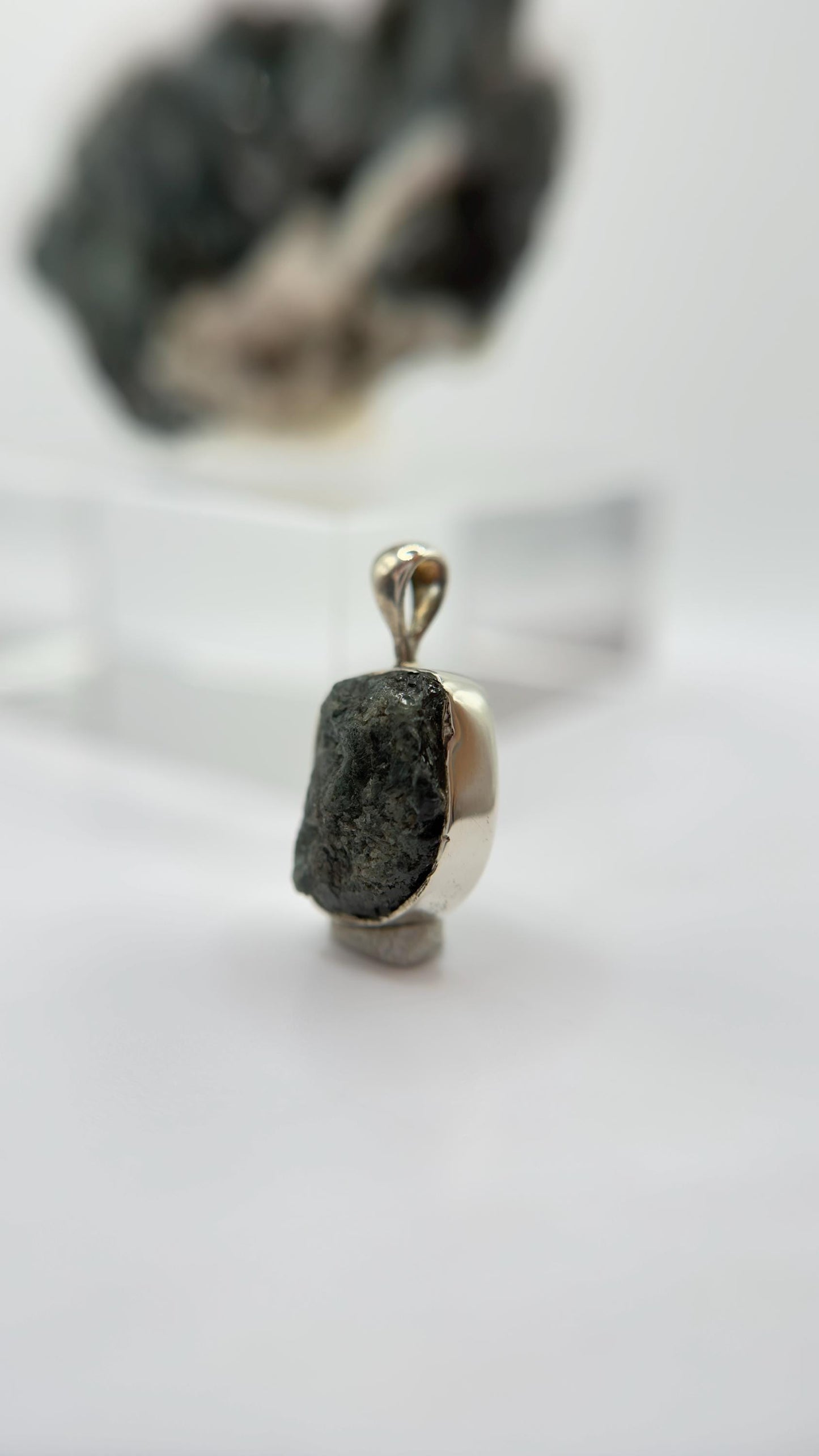 Raw Alexandrite Pendant Color Change Stone Silver Necklace June Birthstone Gift Natural Gemstone