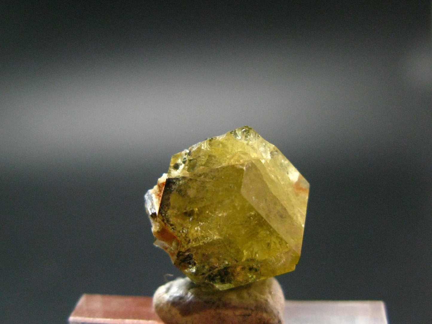 Rhodizite Rhodozite Crystal From Madagascar - 9.40 Carats - 0.6"