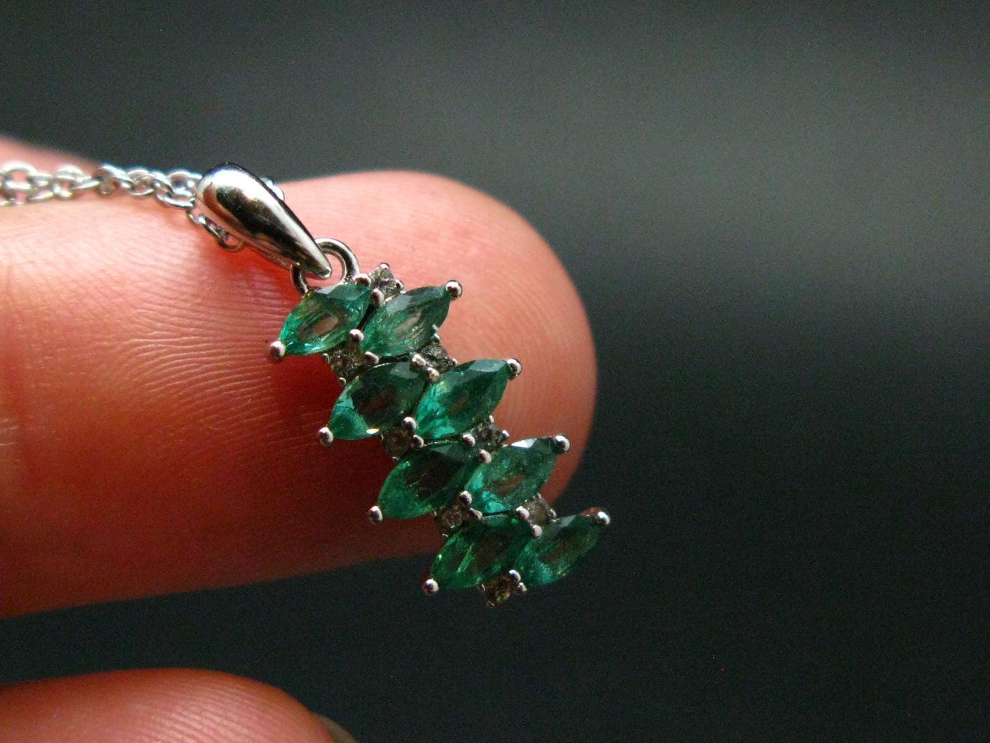 Emerald Silver Pendant W/Chain From Colombia - 2.27 Grams Total