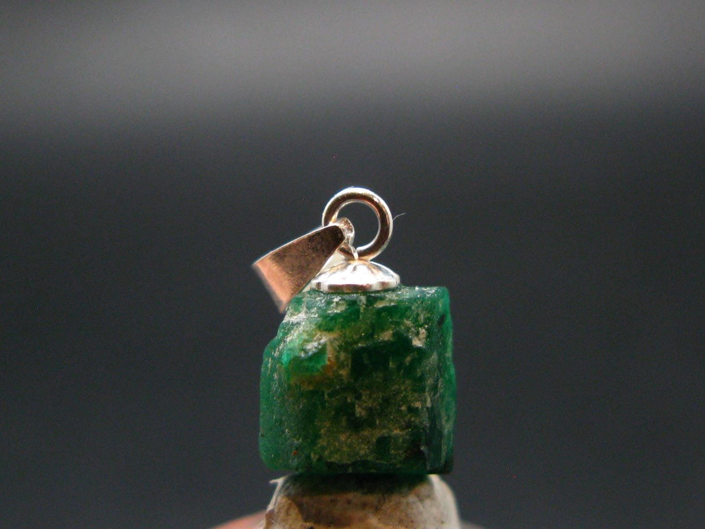 Emerald Beryl Silver Pendant from Afghanistan - 0.6" - 0.87 Grams