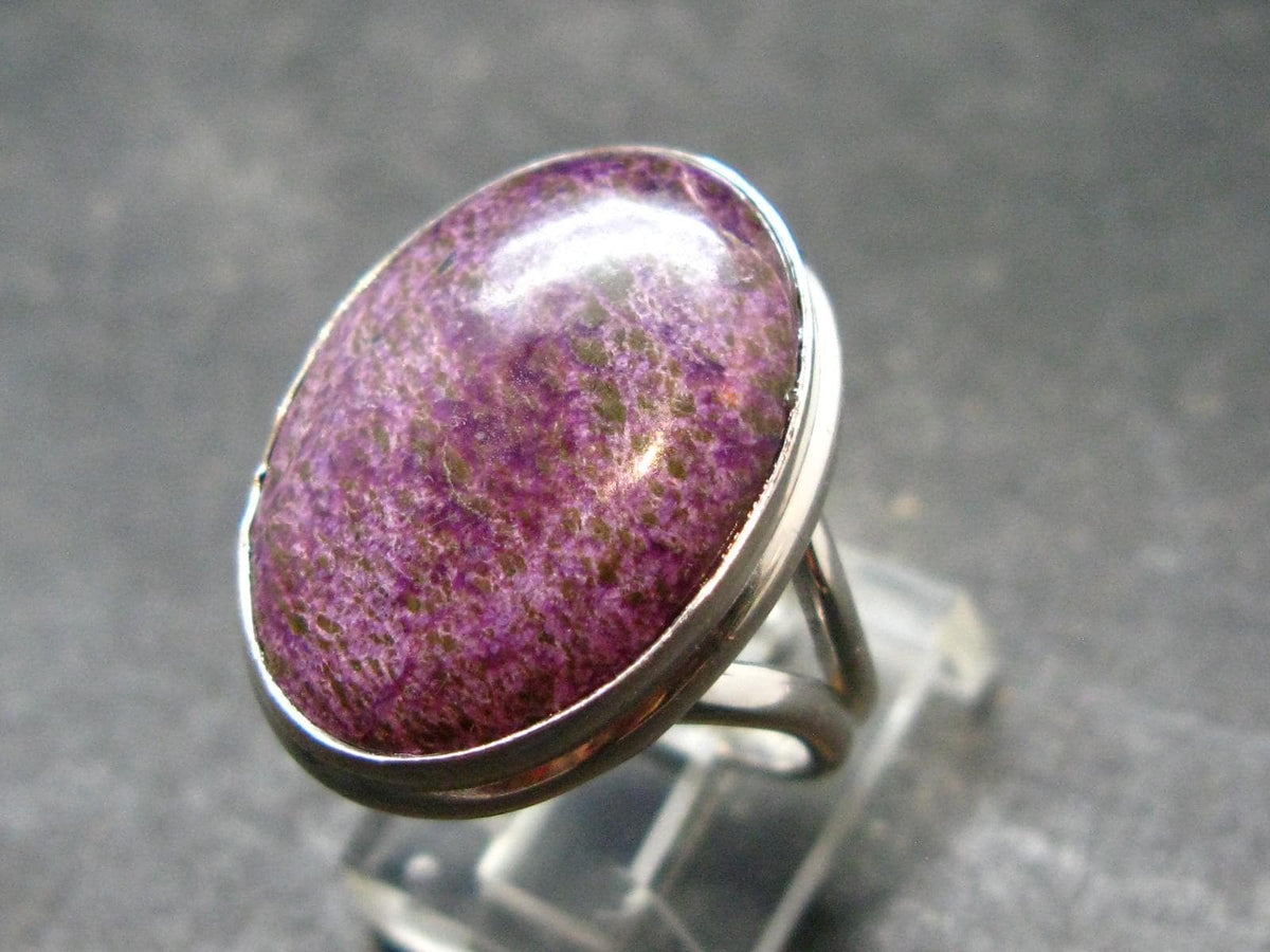 Rare Stichtite Silver Plated Ring from Australia - Size 7 - 5.75 Grams