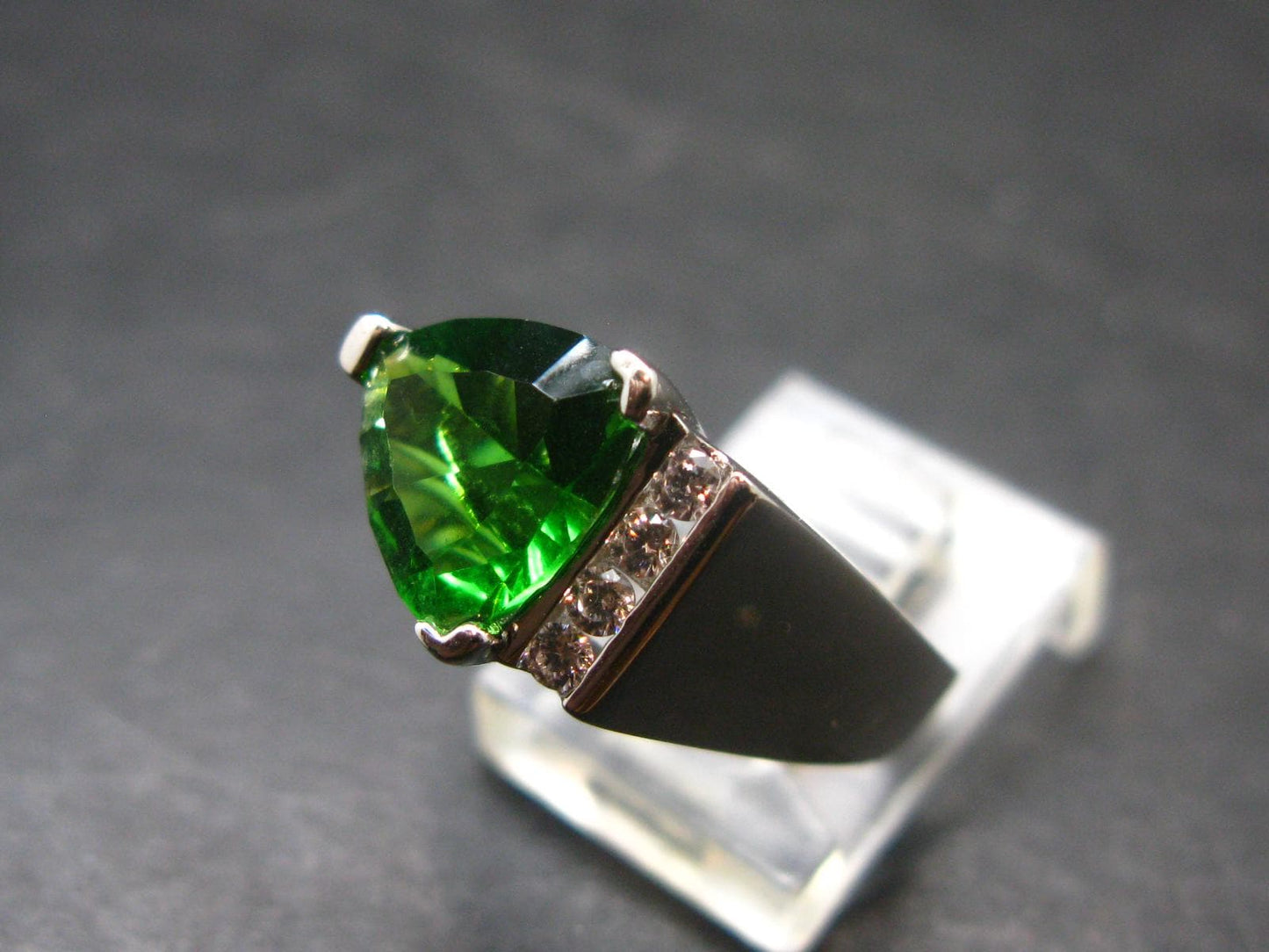 Helenite Gaia Stone Gem Sterling Silver Ring From Washington - Size 7.5 - 1.72 Carats