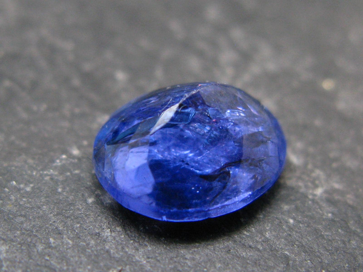 Rare Gem Tanzanite Cut Stone from Tanzania - 5.50 Carats