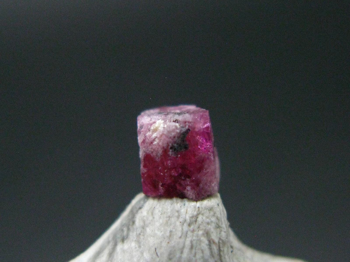 Nice Rare Gem Bixbite Red Emerald Beryl Crystal From Utah USA - 0.37 Carats