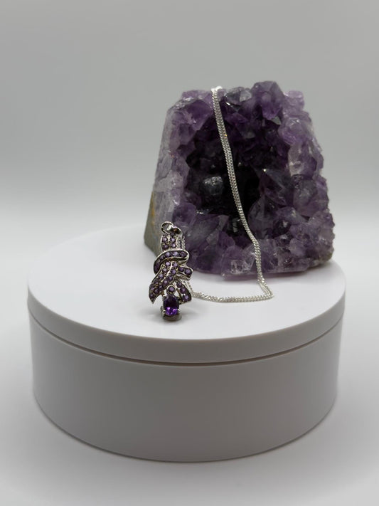 Amethyst Ribbon Pendant – Graceful Flow in Violet Sparkle - 3.87 Grams
