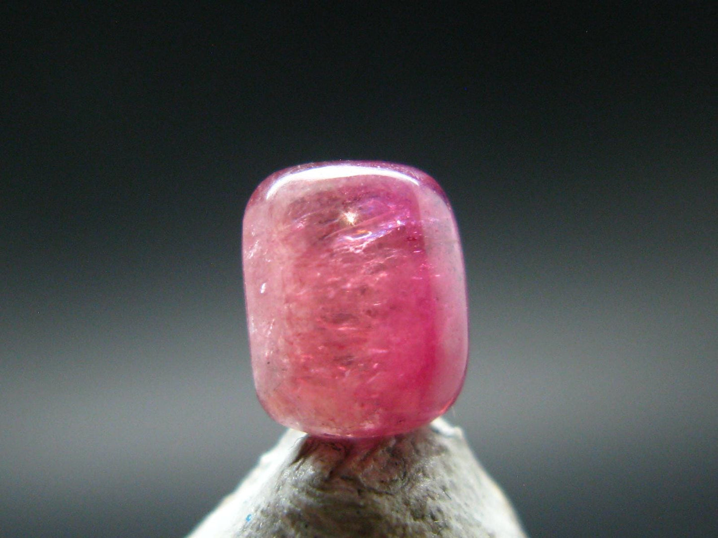 Rare Gem Bixbite Red Beryl Emerald Cabochon From Utah USA - 1.24 Carats - 7.1x5.7 mm