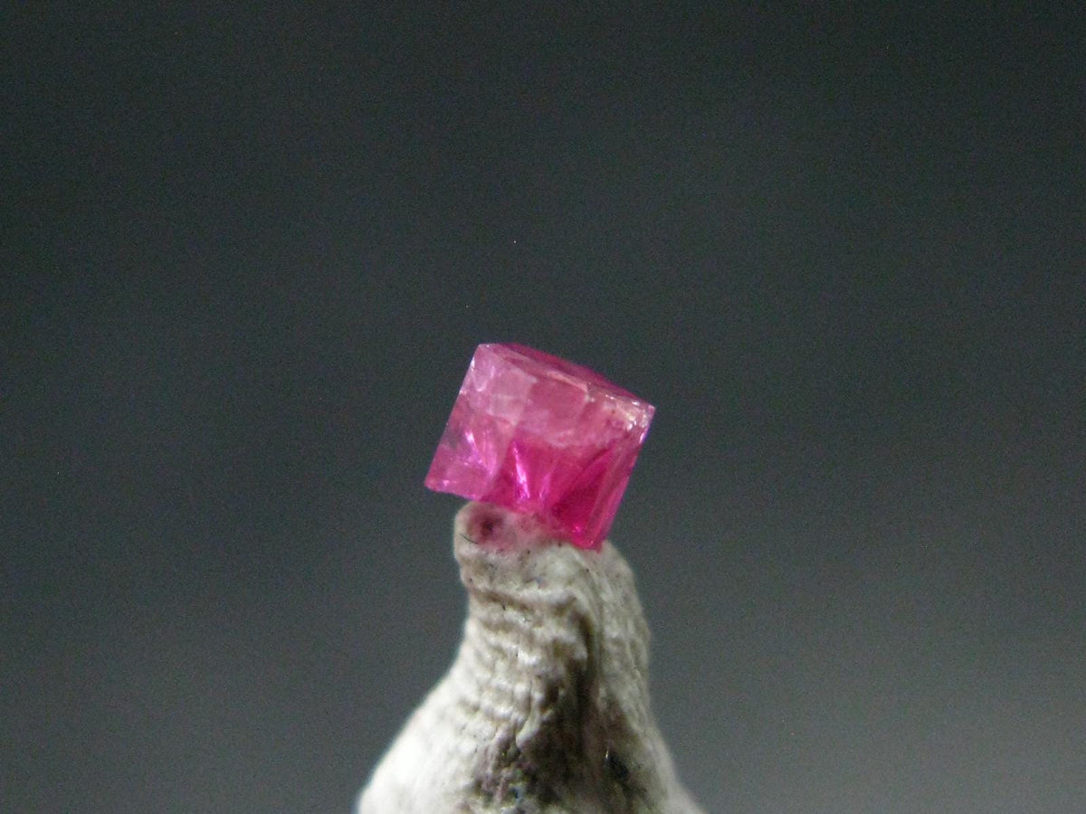 Nice Rare Gem Bixbite Red Emerald Beryl Crystal From Utah USA - 0.13 Carats