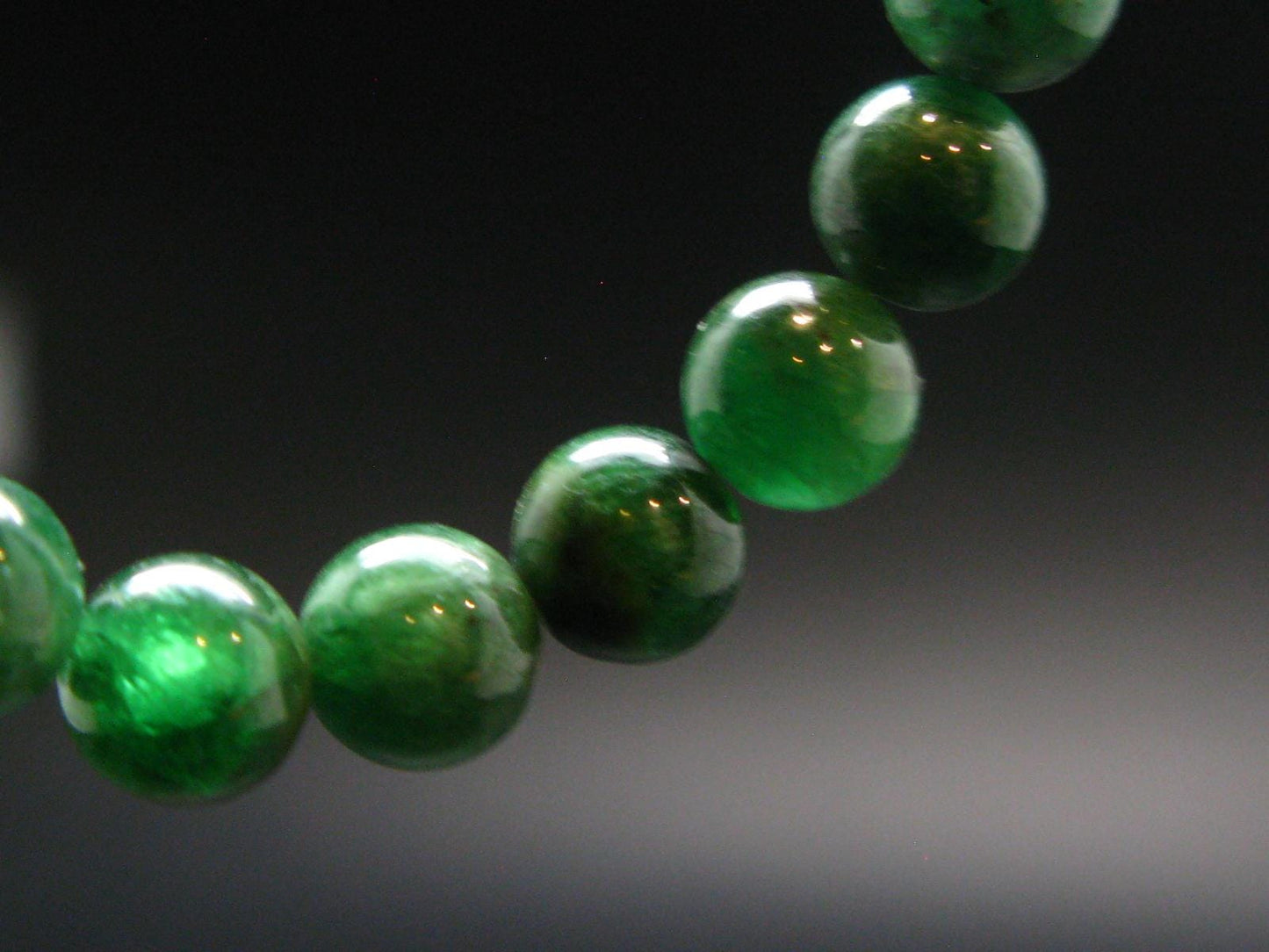 Green Garnet Tsavorite Genuine Bracelet - 13.80 Grams - 7 Inches - 7 mm Round Beads