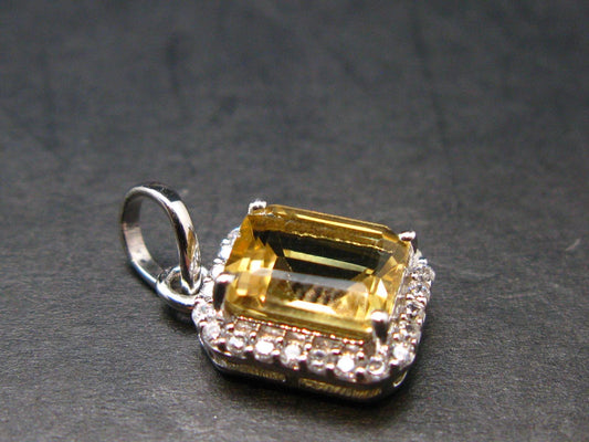 Yellow Citrine Gem Facetted Sterling Silver Pendant From Brazil With CZ - 0.6" - 1.21 Grams