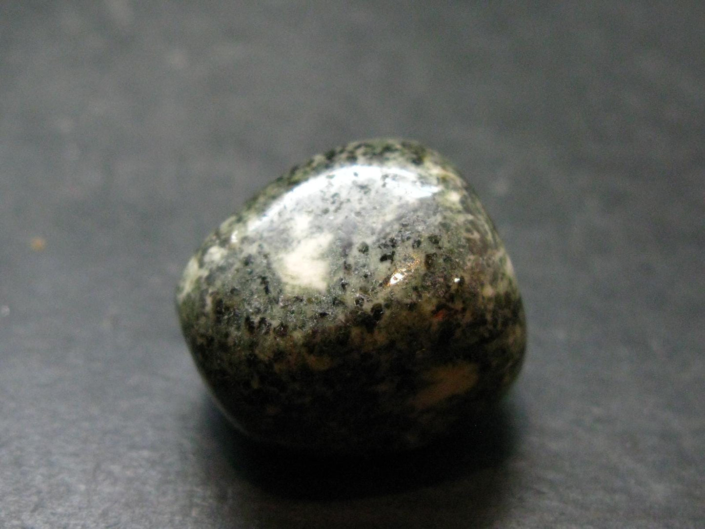 Rare Stonehenge Preseli Bluestone Tumbled Crystal From Wales UK - 0.9" - 21.76 Grams