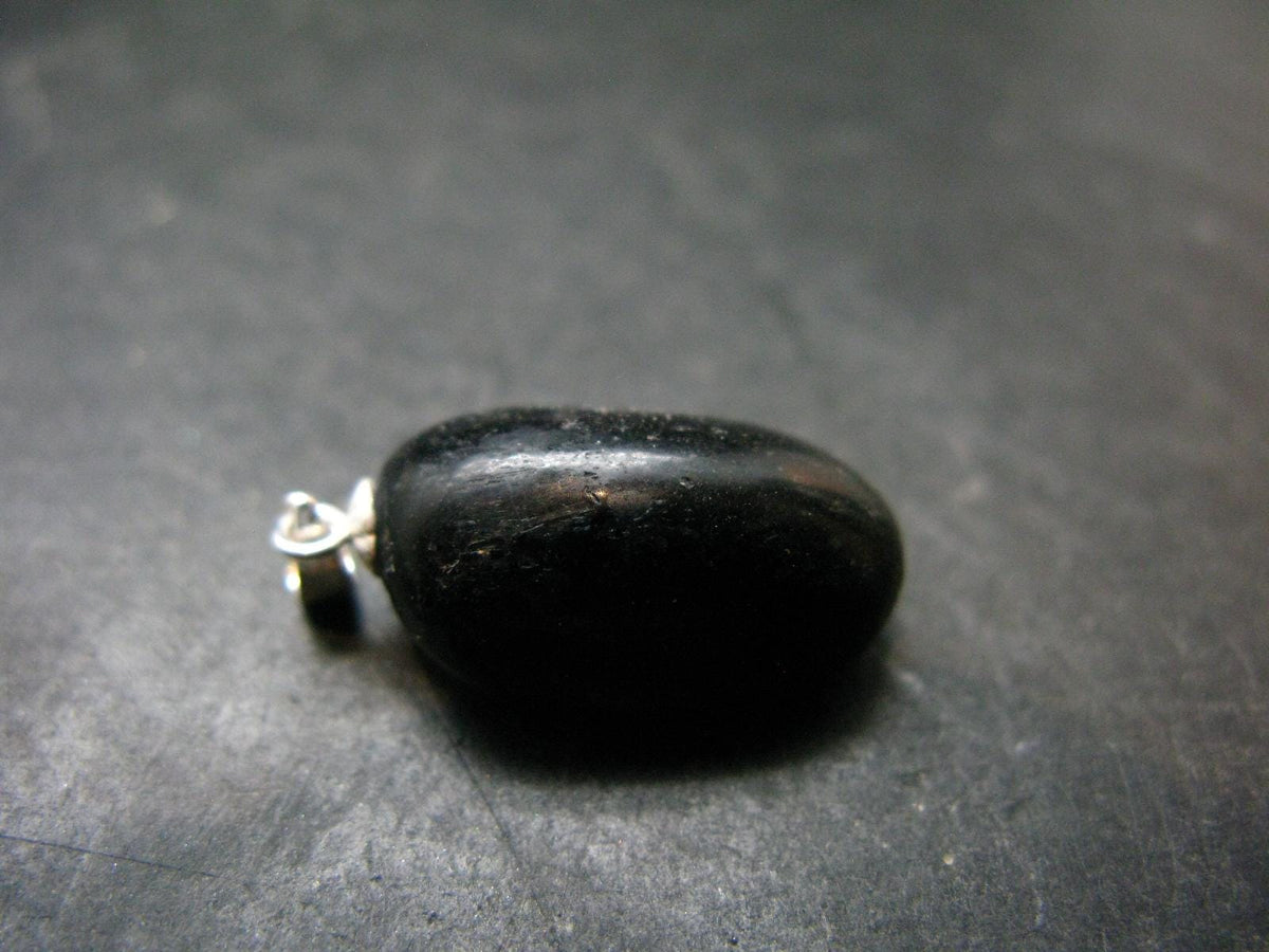 Very Rare Sterling Silver Nuumite Nuummite Pendant From Greenland - 1.1" - 5.07 Grams