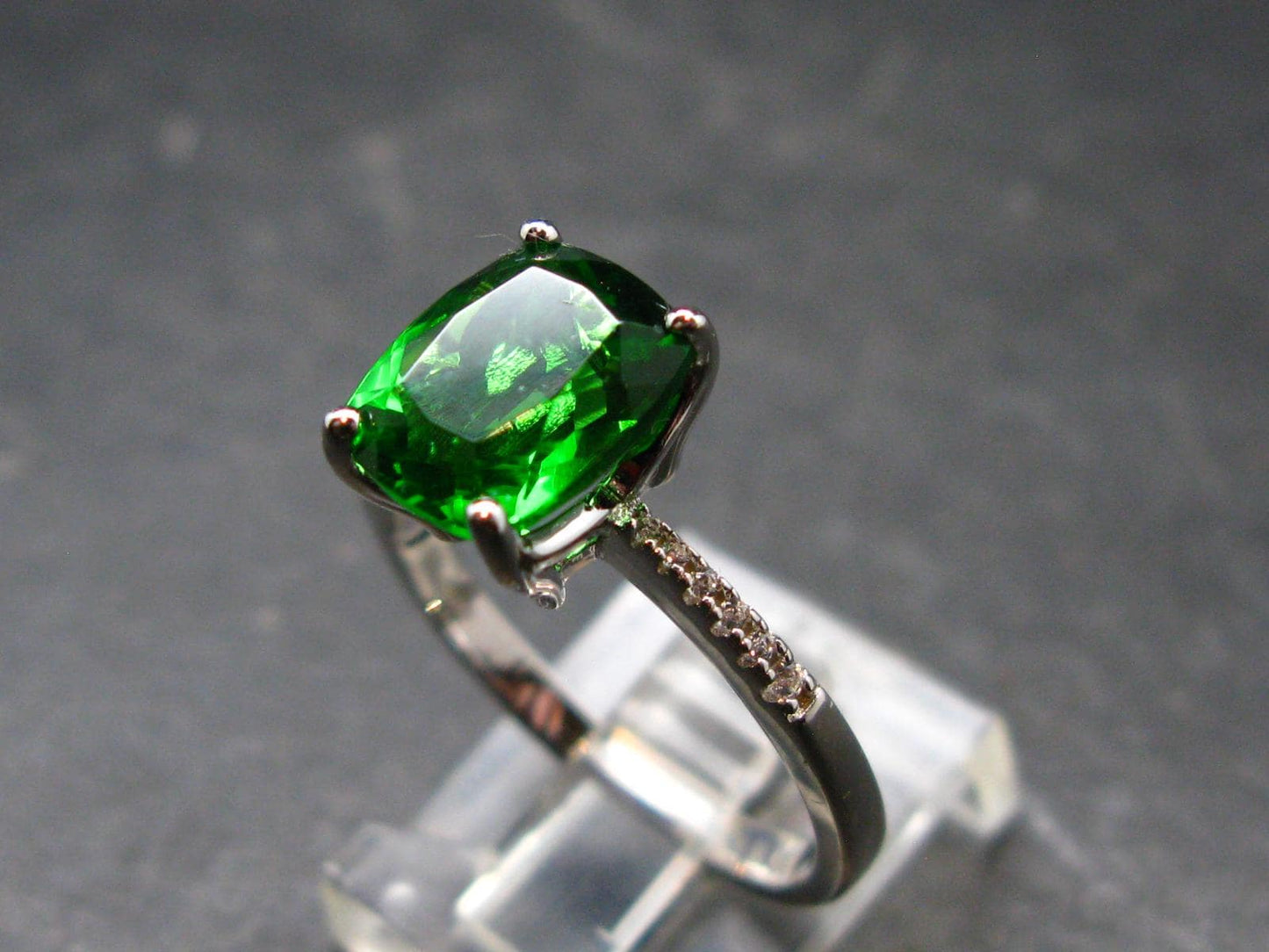 Helenite Gaia Stone Gem Sterling Silver Ring From Washington - Size 9 - 2.23 Carats