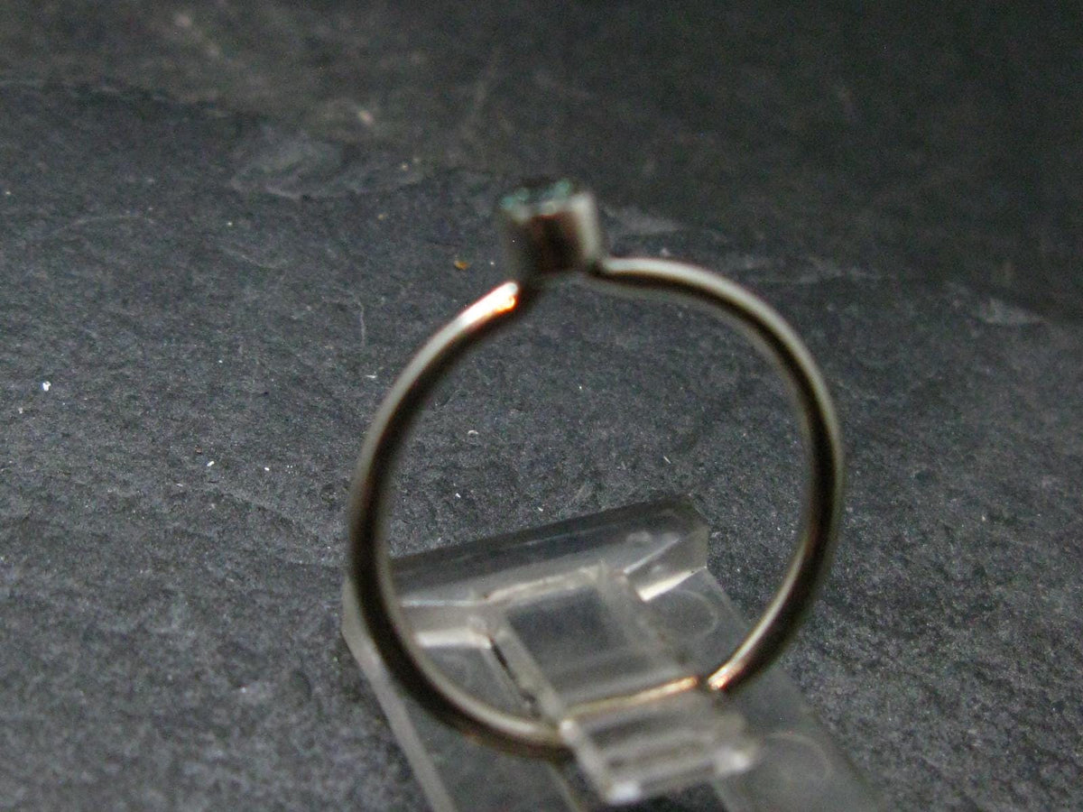 Genuine Alexandrite Gem Silver Ring From Russia - Size 7 - 1.47 Grams