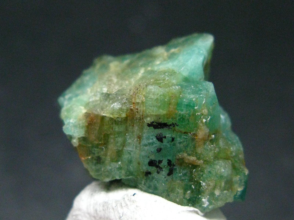 Emerald Beryl Crystal From Colombia - 27.88 Carats
