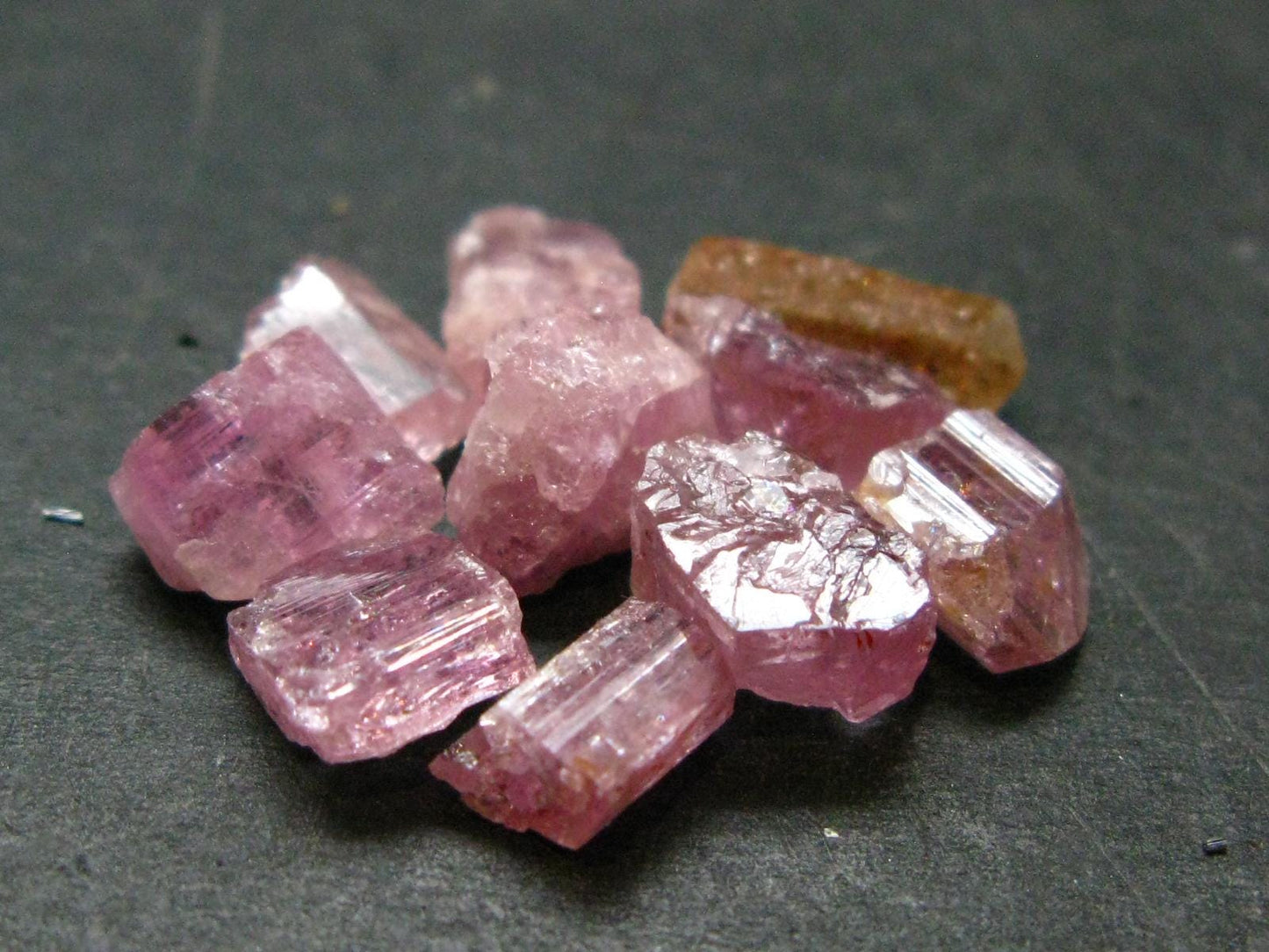 Lot of 10 Pink Imperial Topaz Crystals from Brazil - 19.40 Carats
