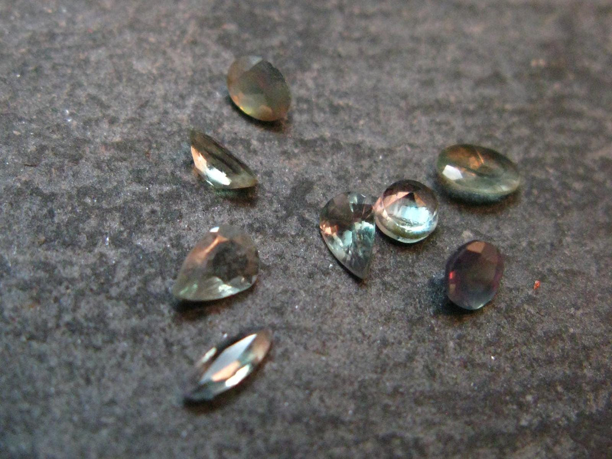 Lot of 8 Alexandrite Chrysoberyl Cut Facetted Gems From Russia - 1.01 Carats Combined