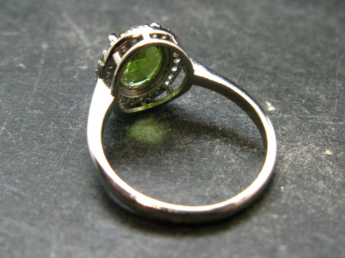Natural Faceted Peridot Olivine Sterling Silver Ring - 3.54 Grams - Size 8.75