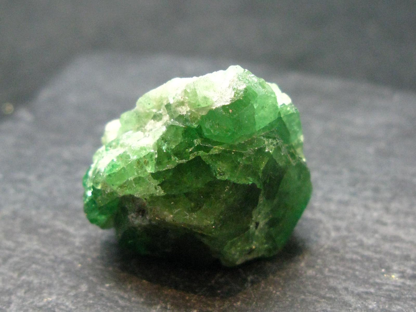 Gem Tsavorite Tsavolite Garnet Crystal From Tanzania - 84.65 Carats - 1.0"