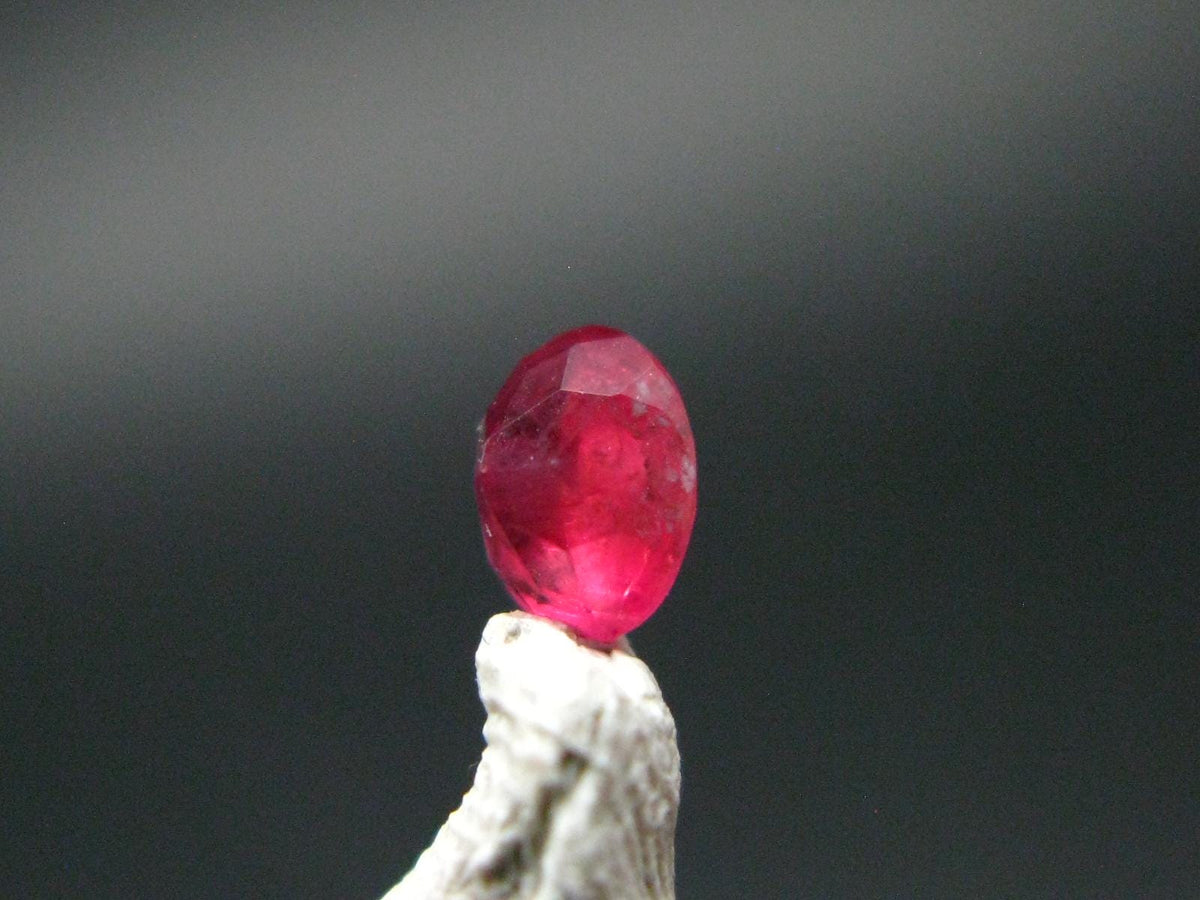 Beautiful Rare Gem Bixbite Red Beryl Emerald Cut Stone From Utah USA - 0.19 Carats - 4.0x3.2mm
