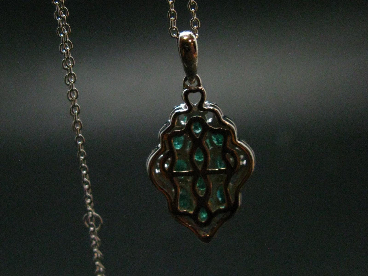 Emerald Silver Pendant W/Chain From Colombia - 3.73 Grams Total
