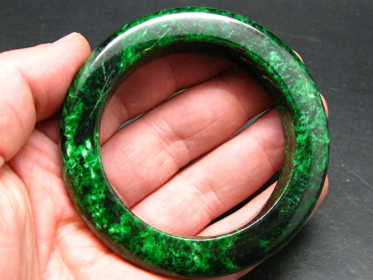 Maw Sit Sit Genuine Bangle Bracelet ~ 109 Grams