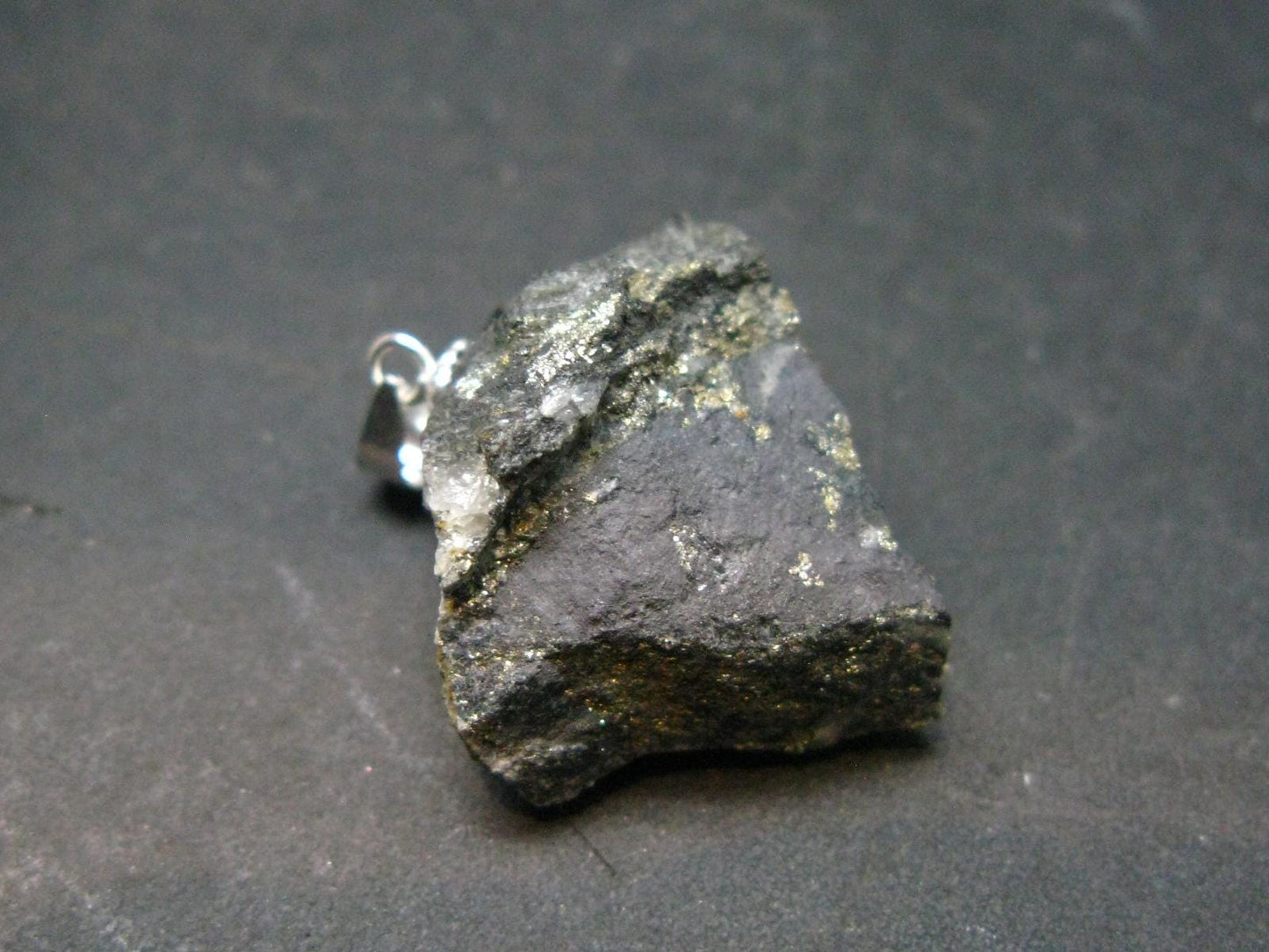 Healers Gold Silver Pendant From USA - 1.1" - 7.27 Grams