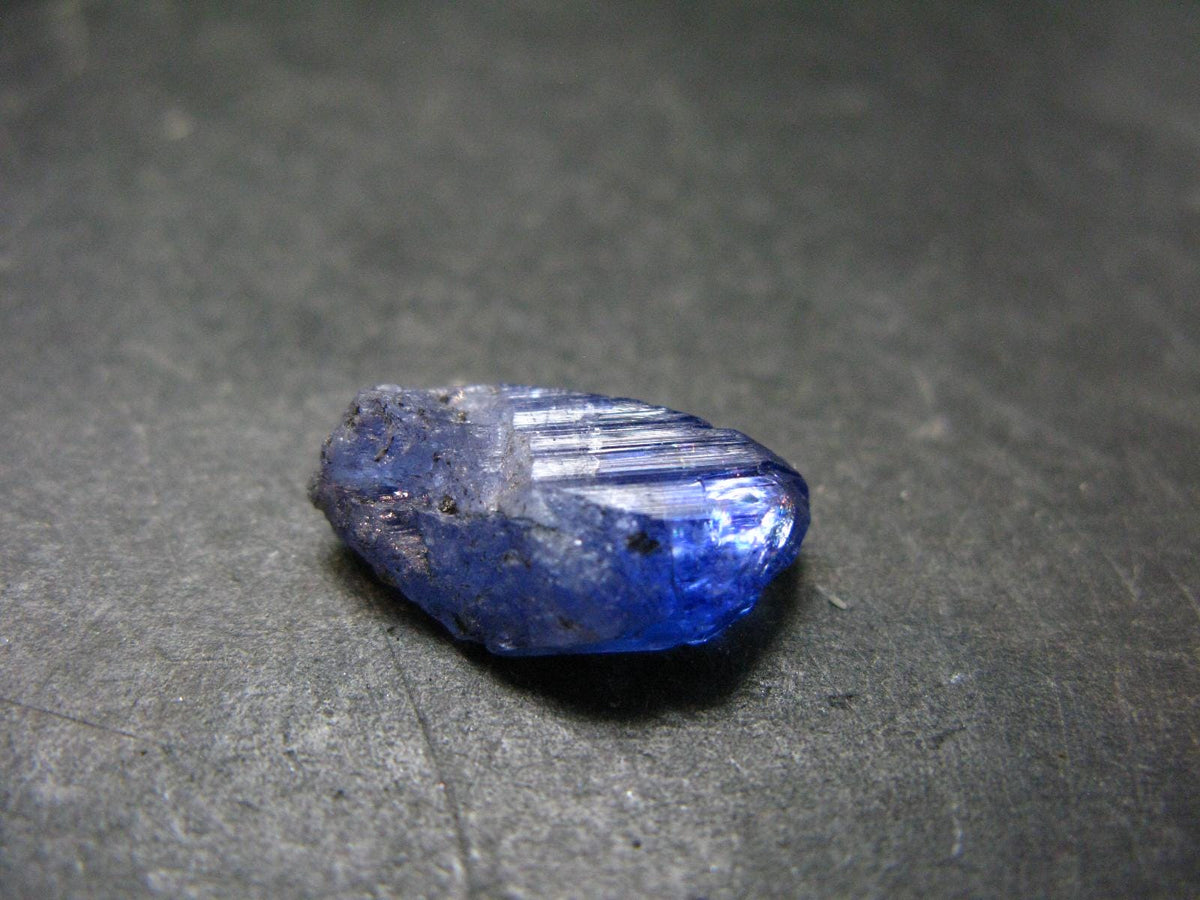 Fine Gem Tanzanite Zoisite Crystal From Tanzania - 11.20 Carats - 0.7"