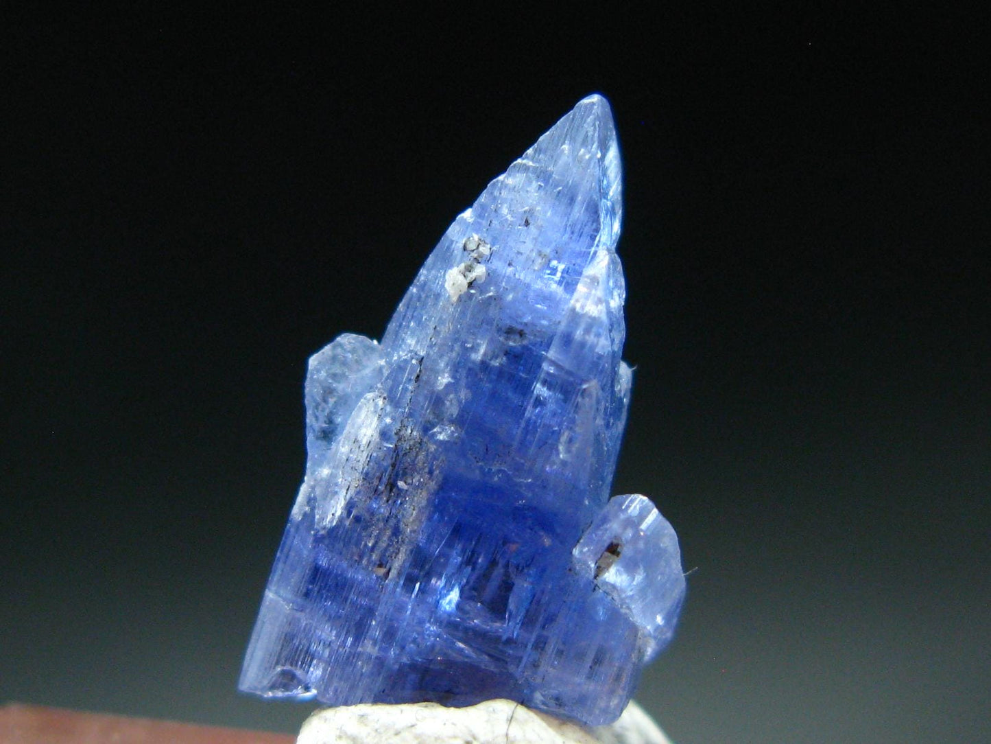 Fine Gem Tanzanite Zoisite Crystal From Tanzania - 4.77 Carats - 0.7"
