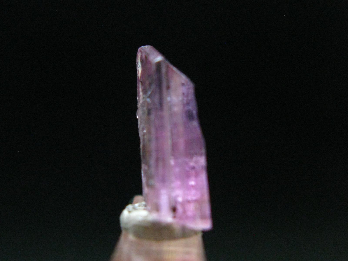 Tanzanite Gem Untreated Pink Crystal From Tanzania - 4.50 Carats -0.6"