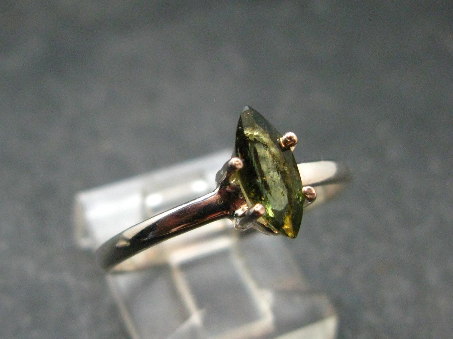 Moldavite Tektite Facetted Silver Ring from Czech Republic - Size 9 - 1.64 Grams