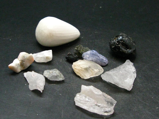 Synergy 12 Set Phenakite Moldavite Natrolite Petalite Danburite Tektite Scolecite Herderite Tanzanite Brookite 52.57 Gr