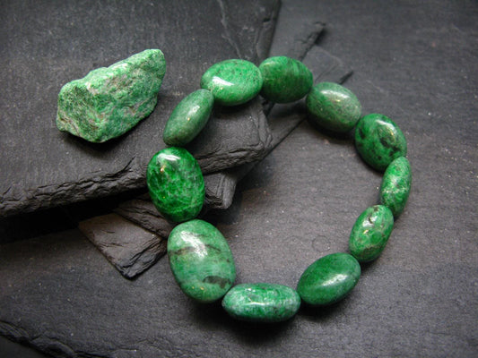 Maw Sit Sit Genuine Bracelet ~ 7 Inches ~ 15mm Oval Beads