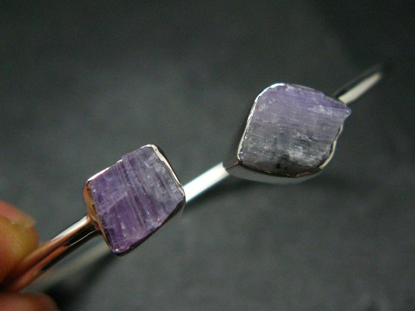 Pink Tanzanite Silver Twister Bracelet From Tanzania - 5.56 Grams - Adjustable length