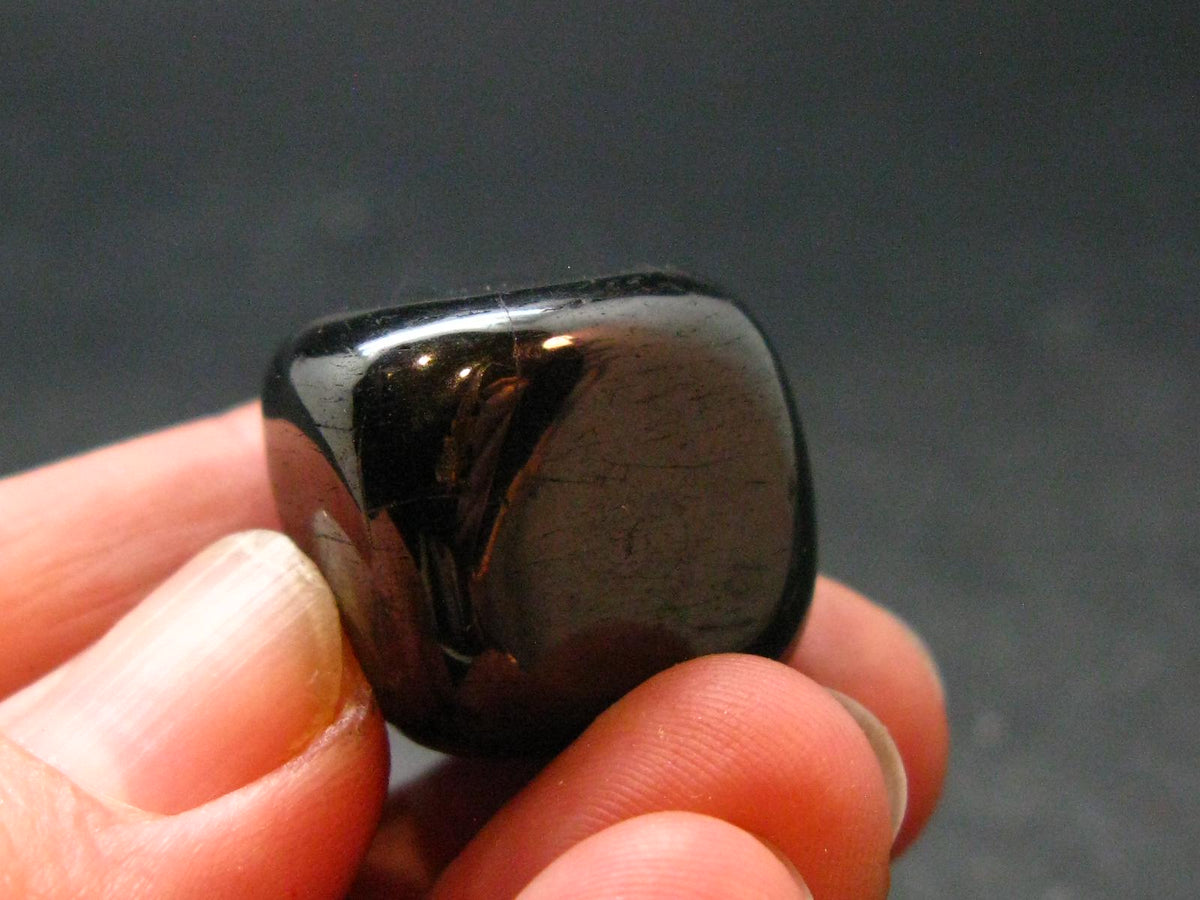 Elite Shungite Tumbled Piece from Russia - 0.7" - 10.86 Grams